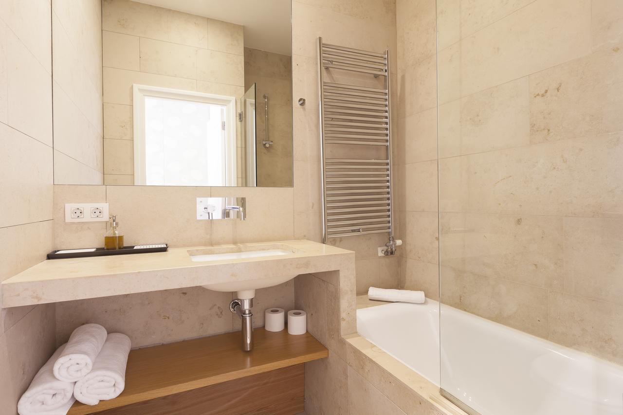 Click&Flat Luxury Sant Joan Apartment Barcelona Exterior photo