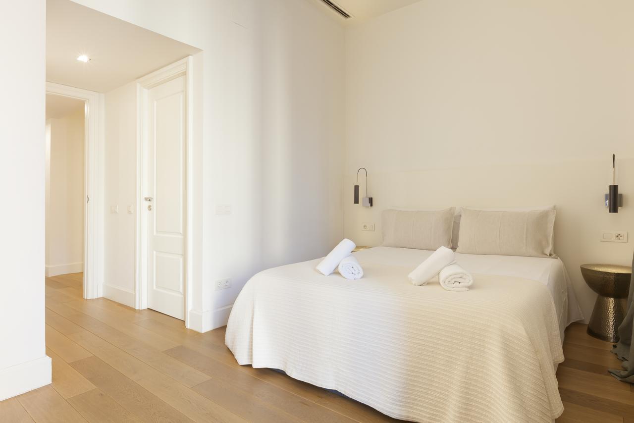Click&Flat Luxury Sant Joan Apartment Barcelona Exterior photo